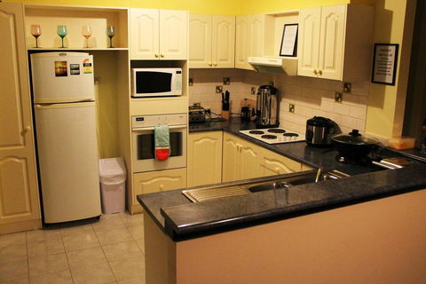 Lake Tyrrell Accommodation - Newcastle Accommodation 3
