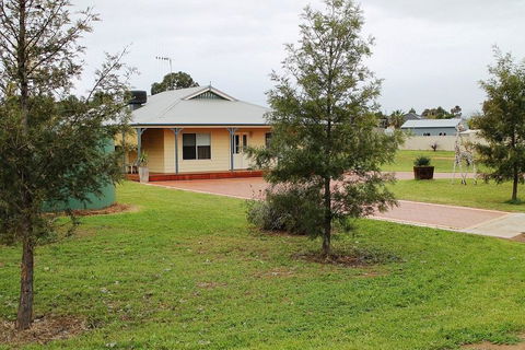 Lake Tyrrell Accommodation - Newcastle Accommodation 0