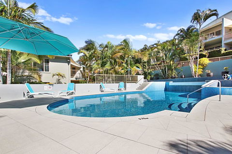 Lennox Beach Resort - New Castle Tourism 0