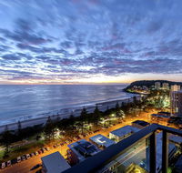 Luxury Beachfront Sky Home Exceptional Ocean Views - Newcastle Accommodation