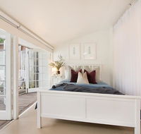 Luxury Designer Paddington Cottage  FREE WIFI - Newcastle Accommodation