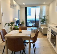 M-City 2 BR and 2 BA Apartment with Parking - New Castle Tourism