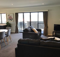 Maison Noir 1 - Newcastle Accommodation