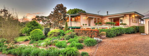 Maleny Homestead & Cottage - Newcastle Accommodation 2