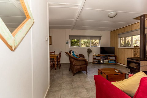 Malibu Drive 127 Bawley Point - Newcastle Accommodation 0