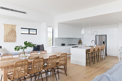 Mandala Beach House Jervis Bay - New Castle Tourism 2