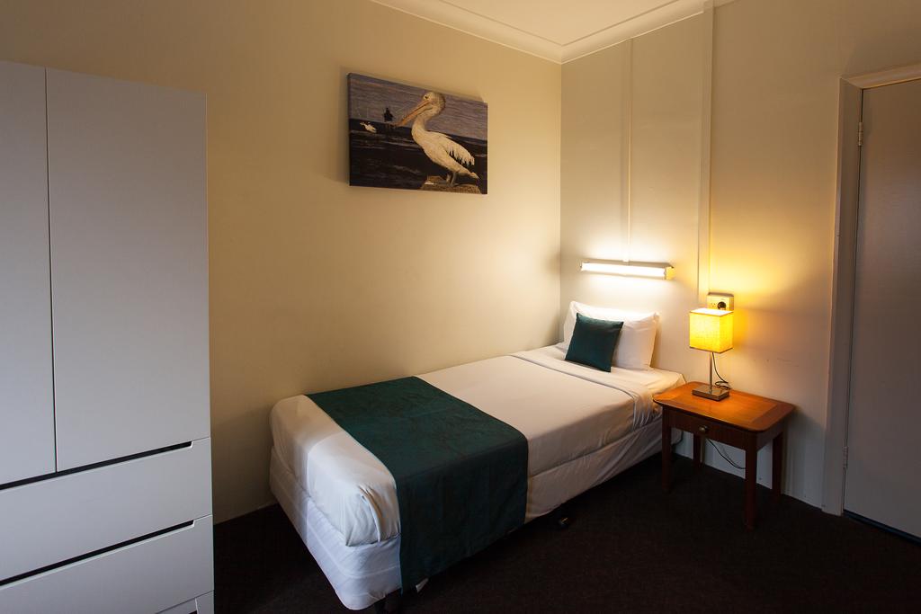 Manly QLD Newcastle Accommodation