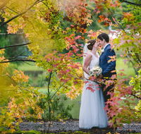 McCarthy Lake House - Newcastle Accommodation