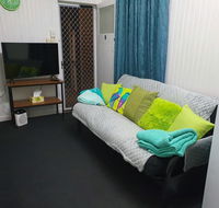 Meyenburg Units - Newcastle Accommodation