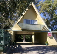 Millers Cottage Motel - New Castle Tourism