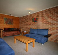 Misty Gables 2/24 Townsend Street - Newcastle Accommodation