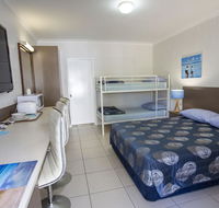 Moffat Beach Motel Caloundra - New Castle Tourism