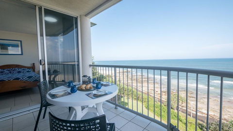 Monterey Lodge Unit 16, 27 Warne Terrace. Kings Beach - New Castle Tourism 0