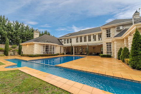 Montfort Manor - Newcastle Accommodation 1