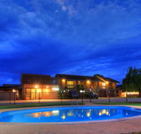 Motel Meneres - Newcastle Accommodation
