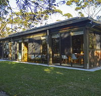 Myer House - Newcastle Accommodation