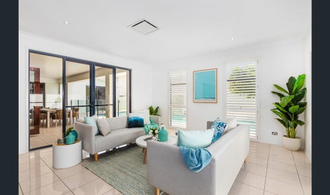 Narrabeen Beach House - Newcastle Accommodation 2