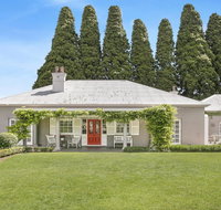 Nattai Lodge - house  cottage in beautiful garden - New Castle Tourism