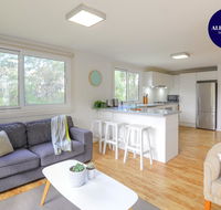 NATURE LOVERS DREAM // FIREPLACE //ACCESS TO HIKES - Newcastle Accommodation