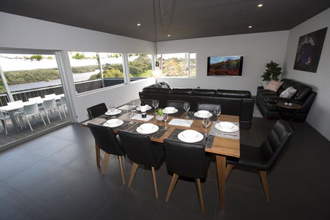 Nelson Victoria Luxury Holiday Accommodation - Newcastle Accommodation 0