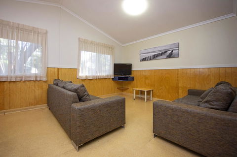 Discovery Parks - Woodman Point - Newcastle Accommodation 14
