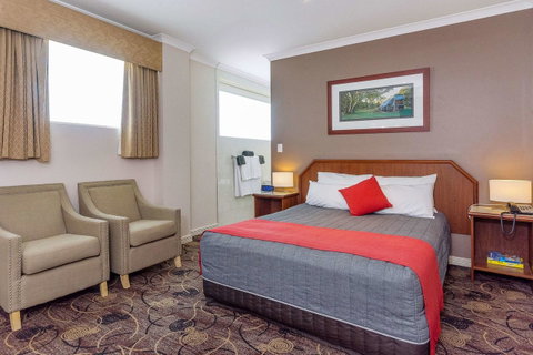 Quality Hotel Bayswater - Newcastle Accommodation 10