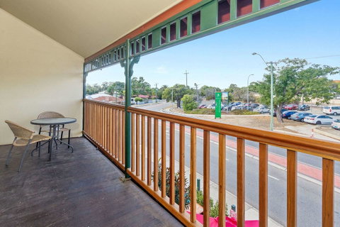 Quality Hotel Bayswater - Newcastle Accommodation 13