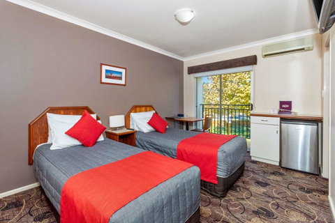 Quality Hotel Bayswater - Newcastle Accommodation 5