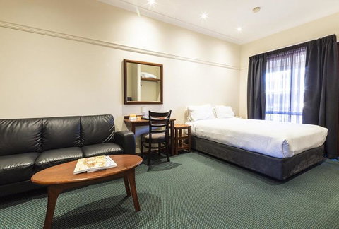 Stay Margaret River - Newcastle Accommodation 5