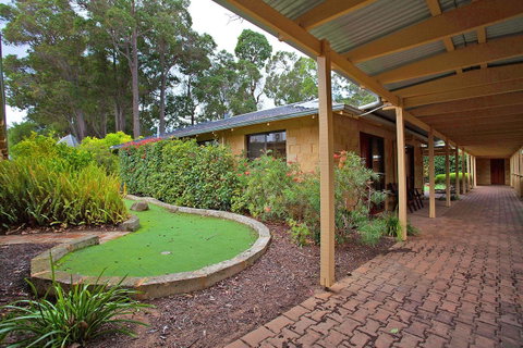 Stay Margaret River - Newcastle Accommodation 36
