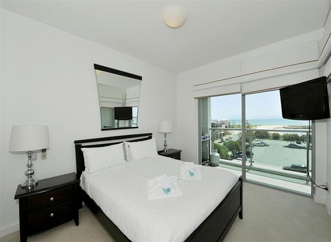 Nautica Residences Mandurah - New Castle Tourism 11