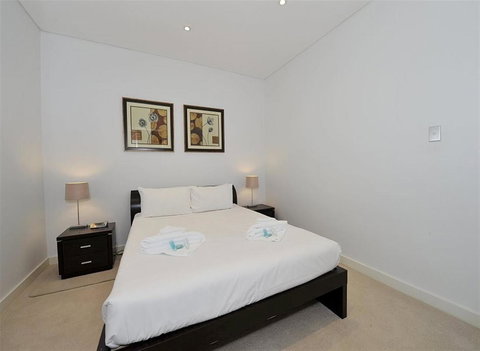 Nautica Residences Mandurah - New Castle Tourism 7