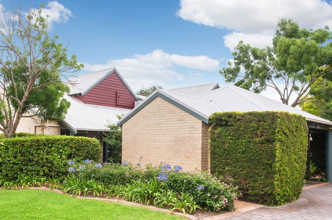 Bayshore Beachside Resort - Newcastle Accommodation 23