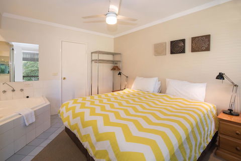 Bayshore Beachside Resort - Newcastle Accommodation 28