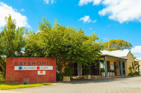 Bayshore Beachside Resort - Newcastle Accommodation 0