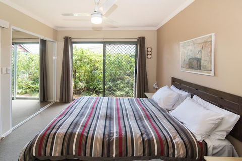 Bayshore Beachside Resort - Newcastle Accommodation 17