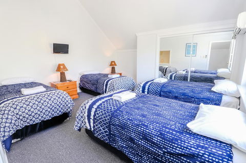 Bayshore Beachside Resort - Newcastle Accommodation 36
