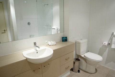 Quest Scarborough - Newcastle Accommodation 1