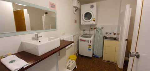 West Beach Lagoon 202 - Quiet & Ground Floor! - Newcastle Accommodation 8