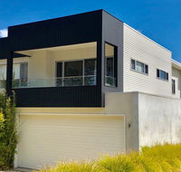 Sandpiper Retreat - Newcastle Accommodation