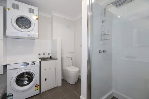 West Beach Lagoon 218 - Outstanding Value! - Newcastle Accommodation 10