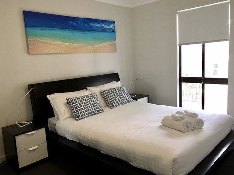 West Beach Lagoon 218 - Outstanding Value! - Newcastle Accommodation 4