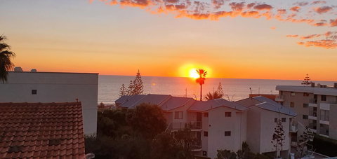 West Beach Lagoon 114 â€“ Ocean Views - Newcastle Accommodation 19