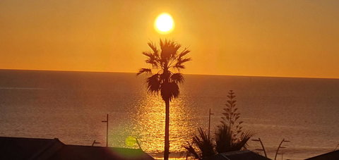West Beach Lagoon 114 â€“ Ocean Views - Newcastle Accommodation 20