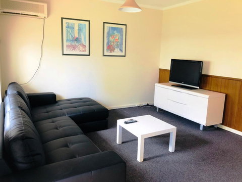 West Beach Lagoon 208 â€“ Great Value! - Newcastle Accommodation 9