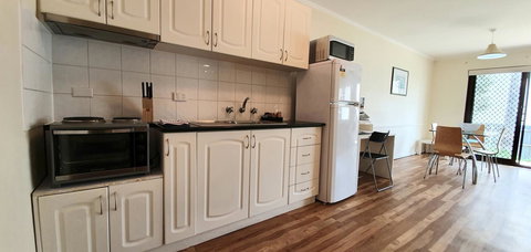 West Beach Lagoon 208 â€“ Great Value! - Newcastle Accommodation 11