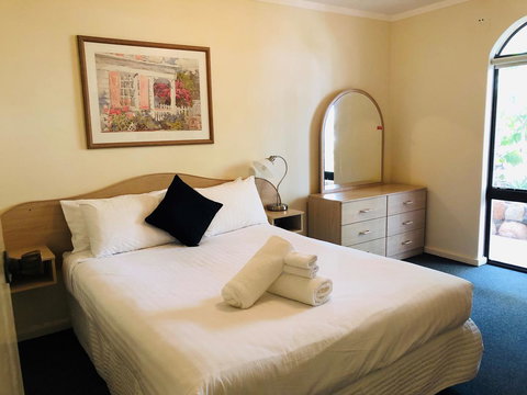 West Beach Lagoon 208 â€“ Great Value! - Newcastle Accommodation 2