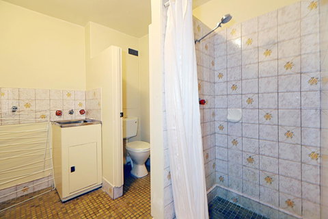 West Beach Lagoon 208 â€“ Great Value! - Newcastle Accommodation 14