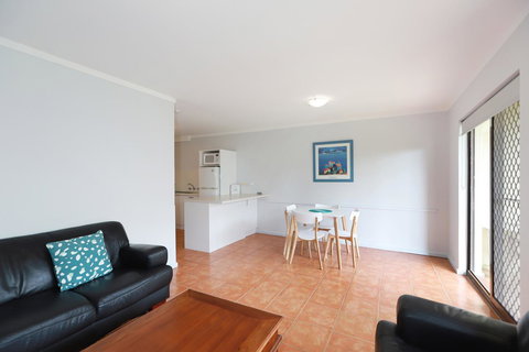 West Beach Lagoon 204 â€“ Ground Floor - Newcastle Accommodation 9