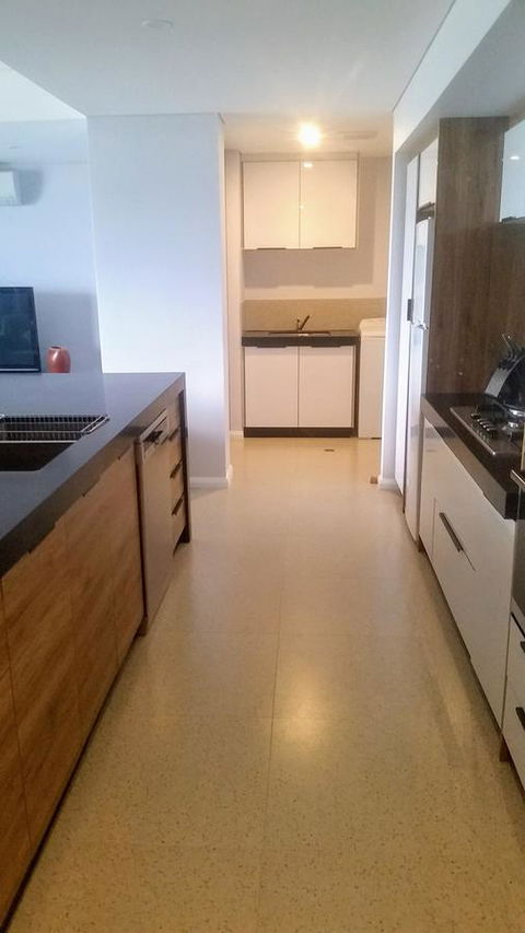 Mandurah Beach Front Apartment - Newcastle Accommodation 15